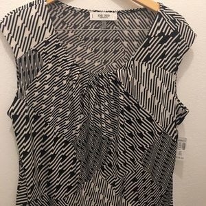 2x black and white polyester top